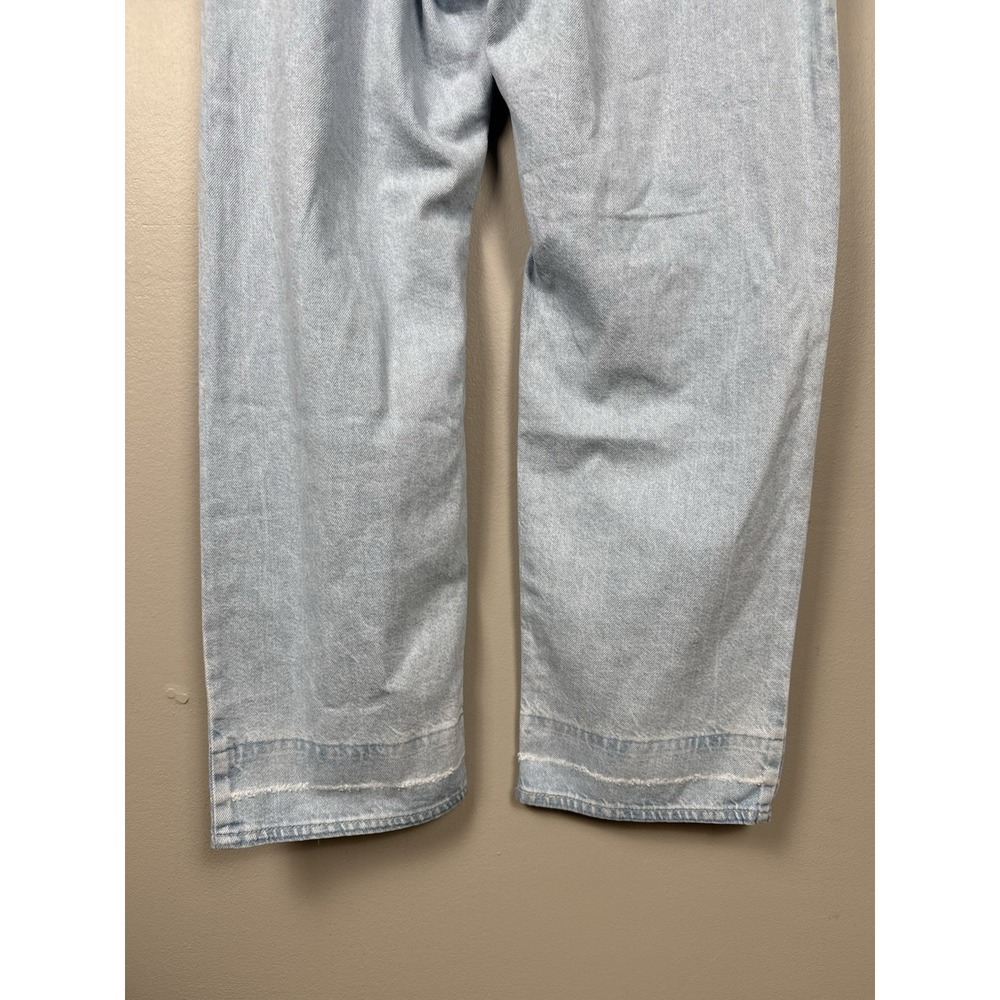 NWT Levis '94‎ Baggy Jeans 33x31 Blue Light Wash Distressed Denim Streetwear 90s - Picture 11 of 12